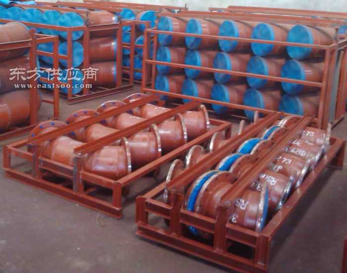 氮化硅陶瓷复合管生产厂家 氮化硅陶瓷复合管性能图片